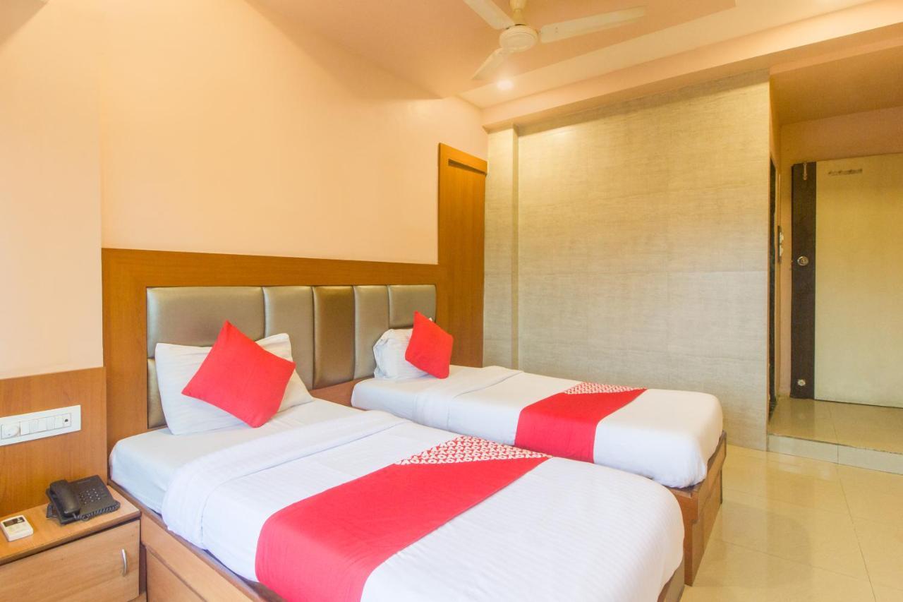 Oyo Hotel Sarovar Grand Kalamboli Dış mekan fotoğraf