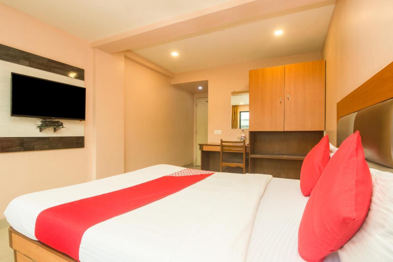 Oyo Hotel Sarovar Grand Kalamboli Dış mekan fotoğraf