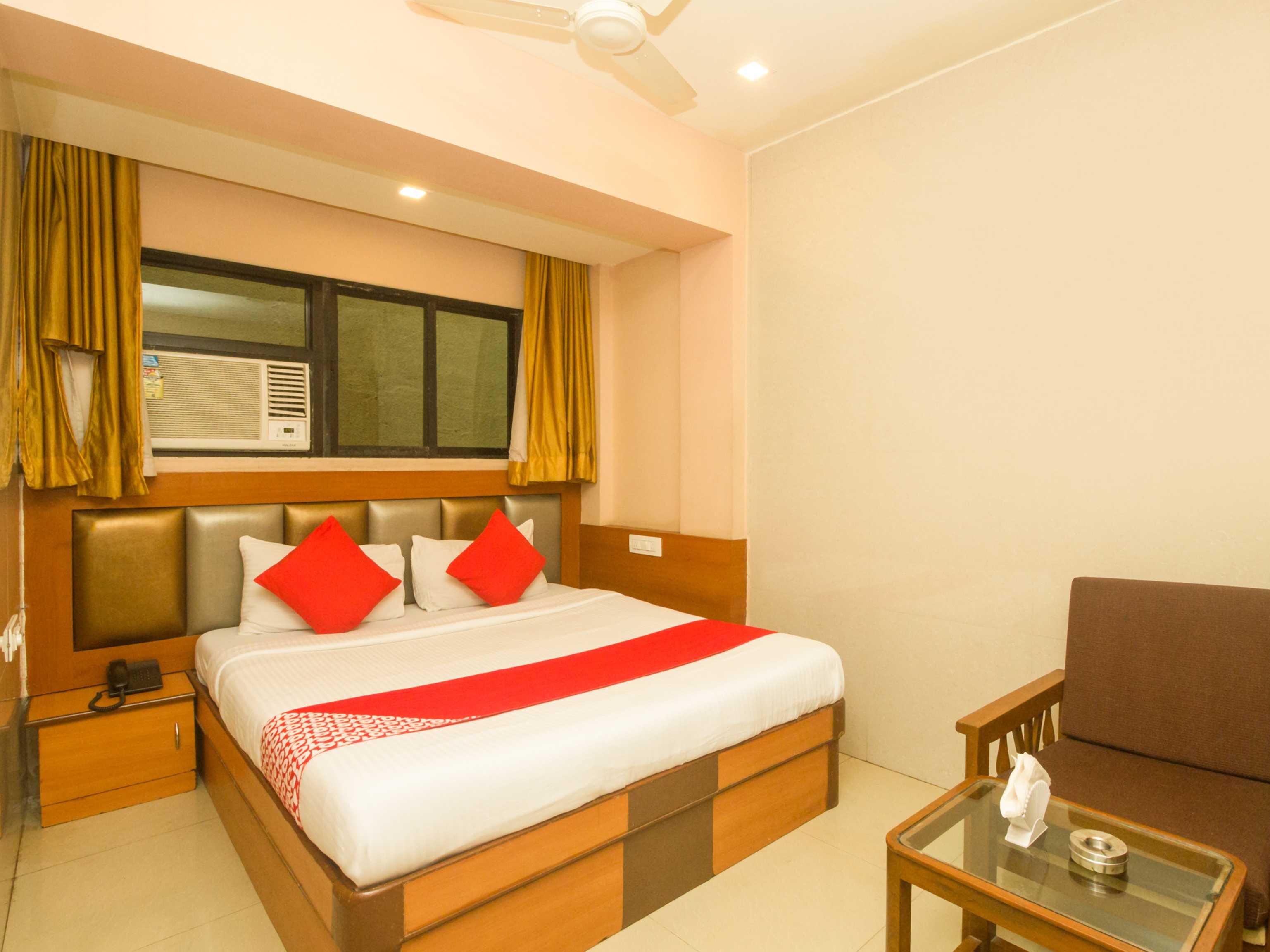Oyo Hotel Sarovar Grand Kalamboli Dış mekan fotoğraf