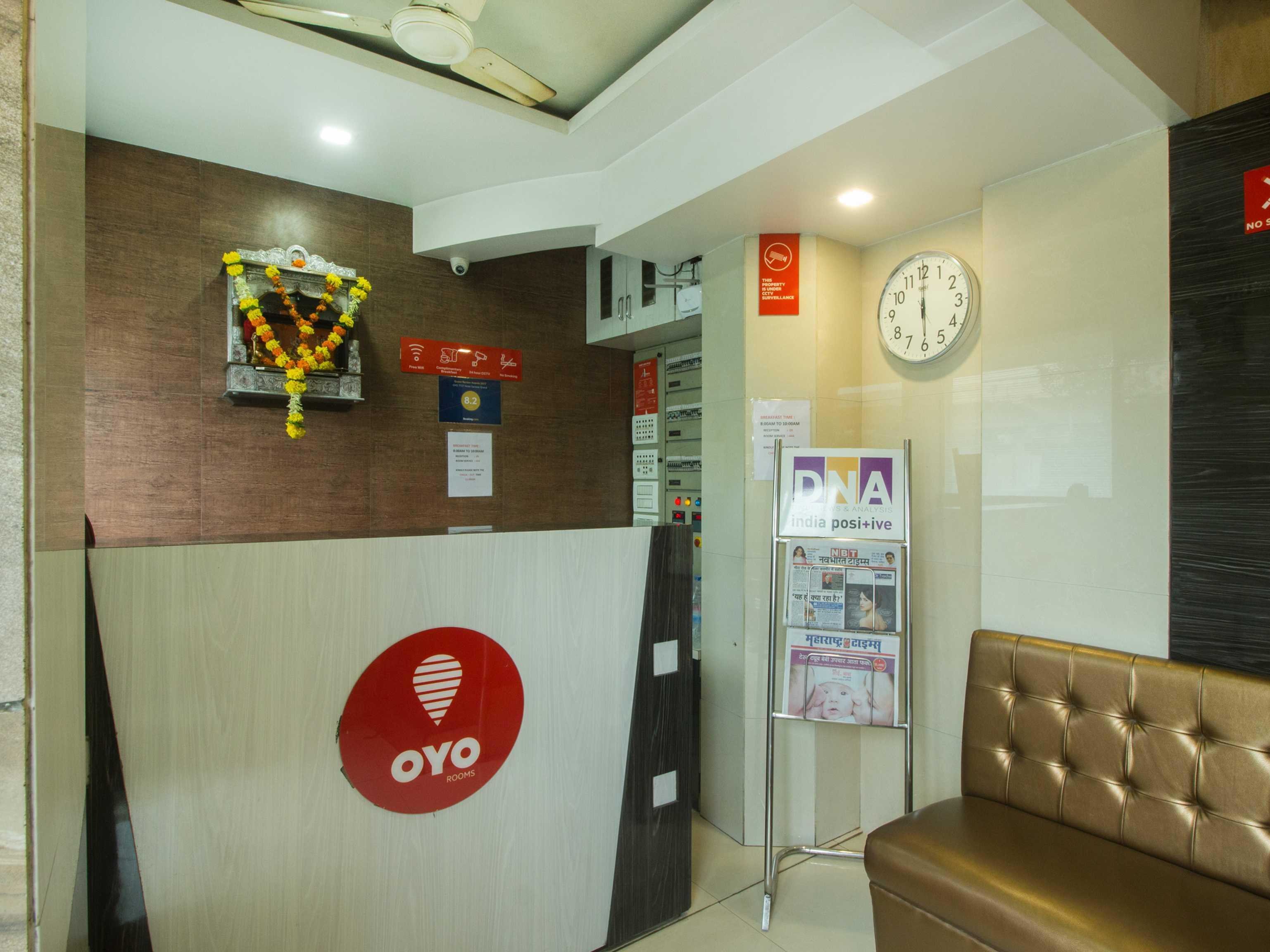 Oyo Hotel Sarovar Grand Kalamboli Dış mekan fotoğraf