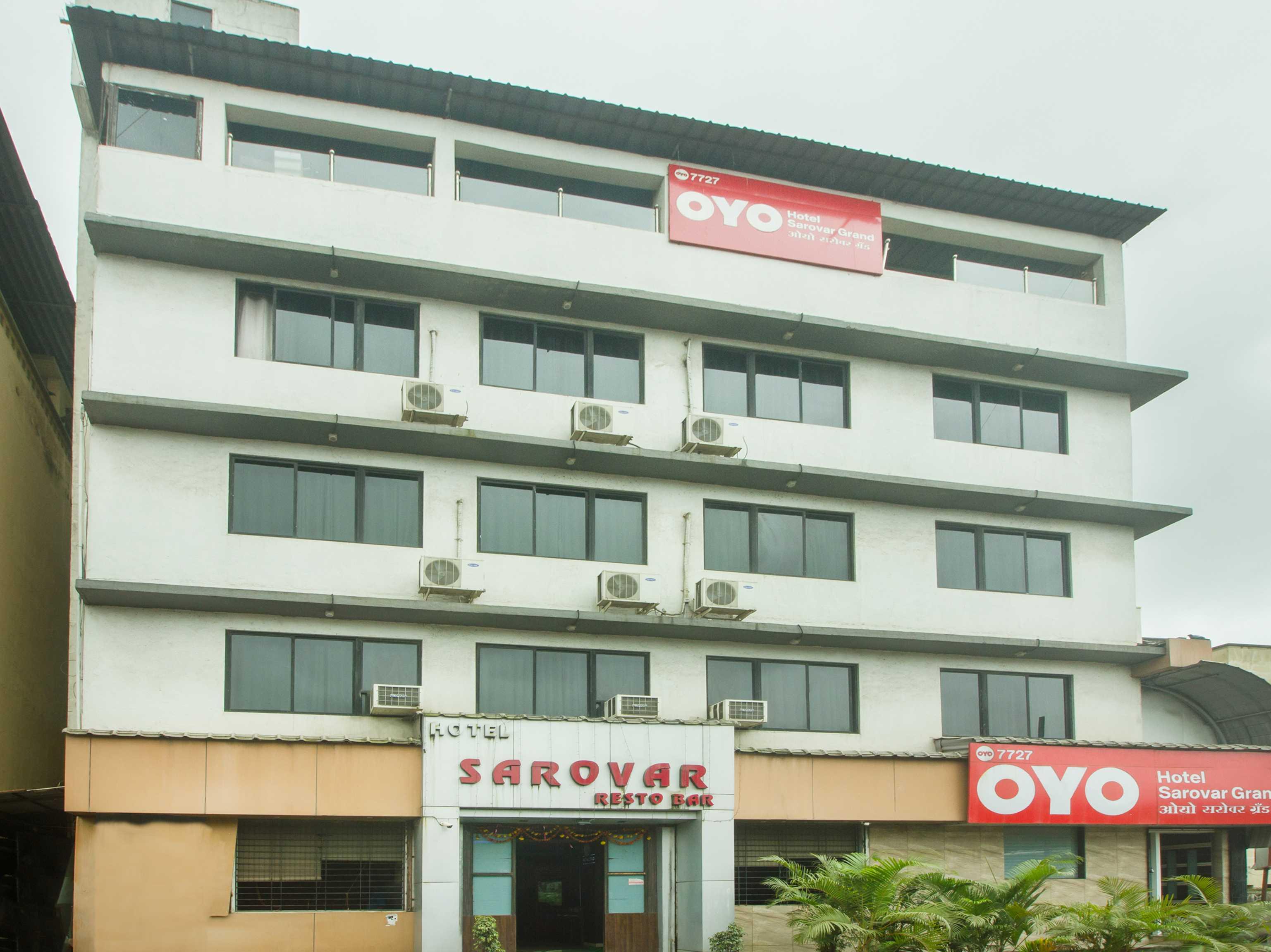 Oyo Hotel Sarovar Grand Kalamboli Dış mekan fotoğraf