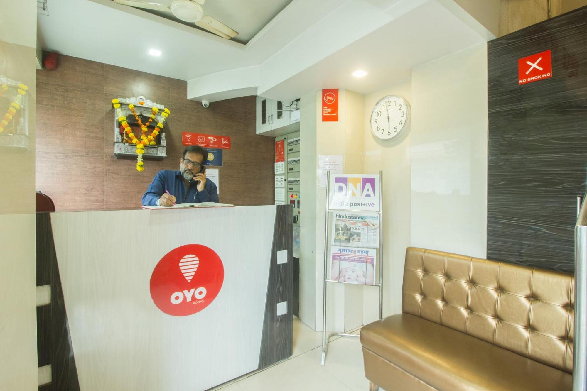 Oyo Hotel Sarovar Grand Kalamboli Dış mekan fotoğraf